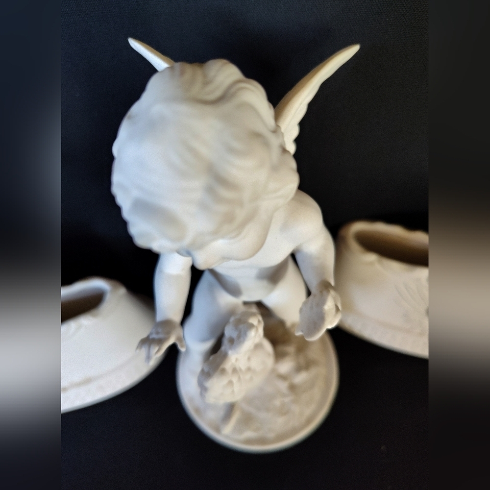 Rare German Bisque Cherub Putti Set w/ Flower Frogs 🖤Holiday Mantle Centerpiece - Picture 4 of 10